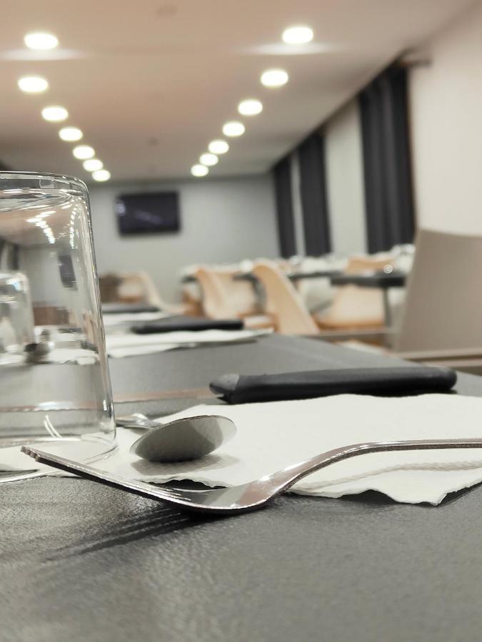 Hotel Acebo Plaza Mayor ハカ エクステリア 写真