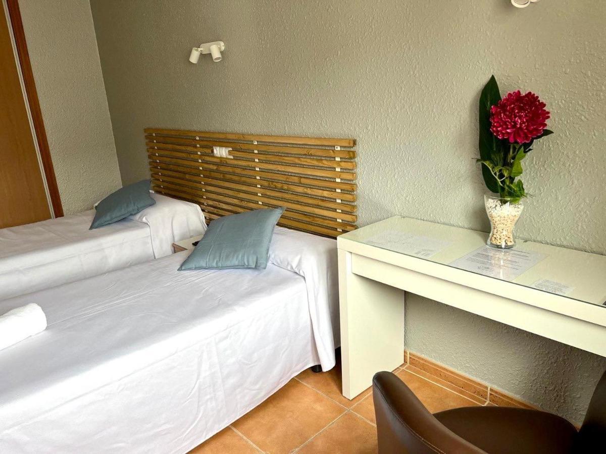 Hotel Acebo Plaza Mayor ハカ エクステリア 写真